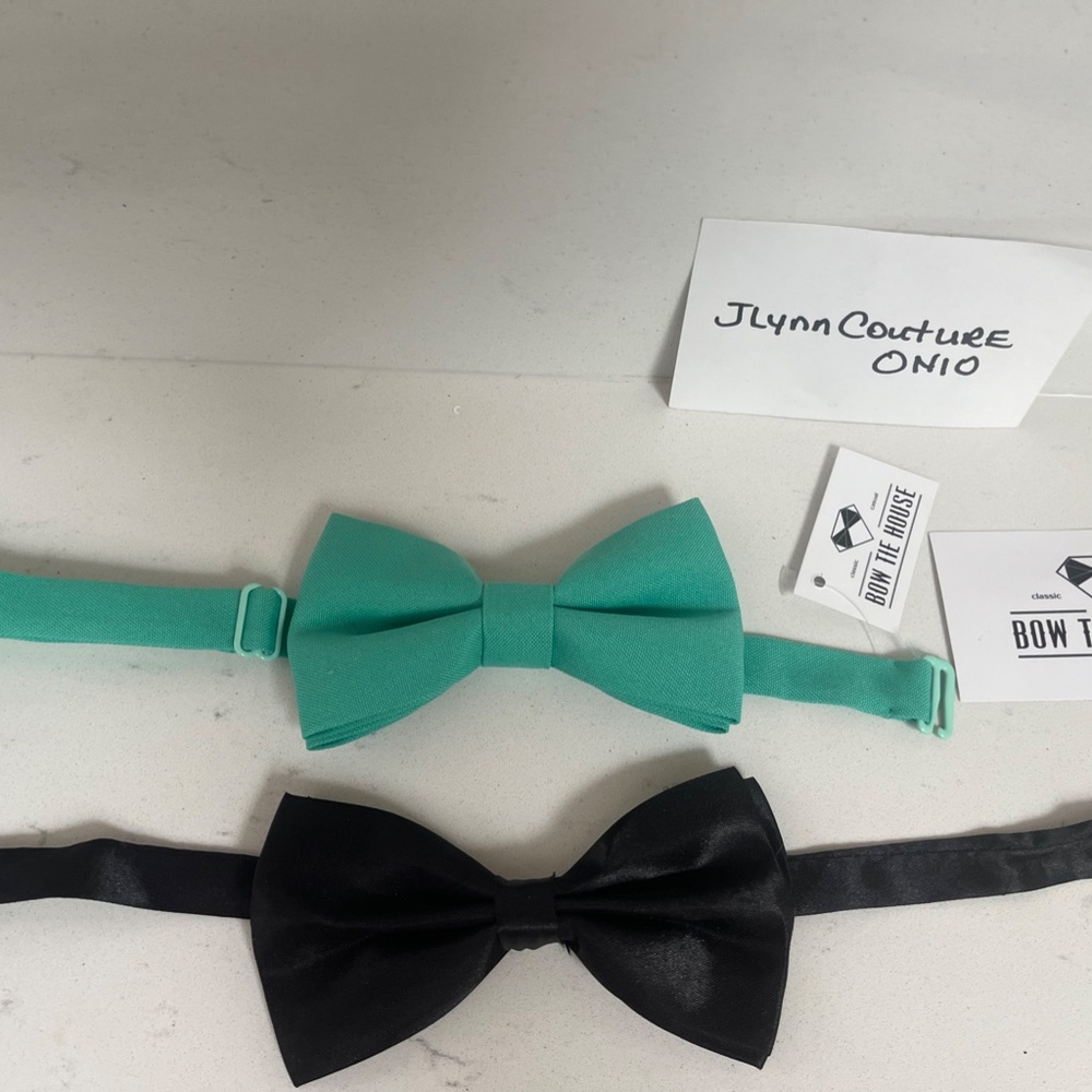 NEW Bow Tie Black silk,NEW Bow Tie Kentucky Derby,Black Tie Formal